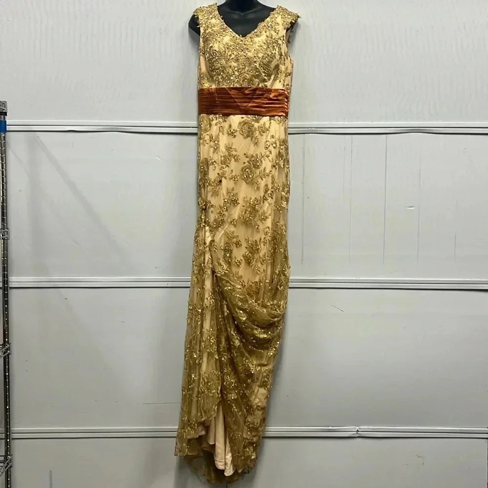 Women’s Gold Lace Beaded‎ Formal Dress Size 9